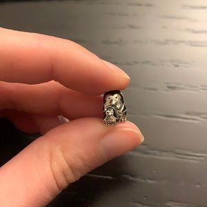 Pandora mom and baby penguin charm